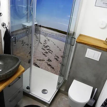 Deichbude 13 Im Hochhaus